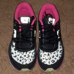 nike pegasus size 8.5